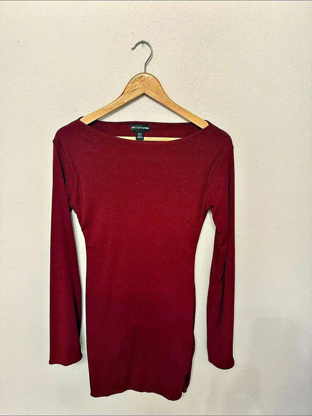 PrettyLittleThing Burgundy Stretch Woven Boat Neck Long Sleeve Dress